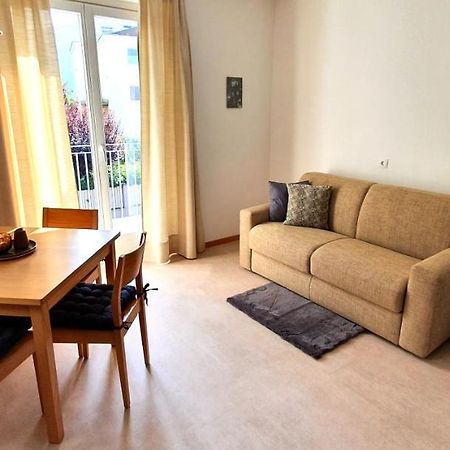 Zweizimmer-Wohnung Mit Parkgarage 纳图尔诺 外观 照片